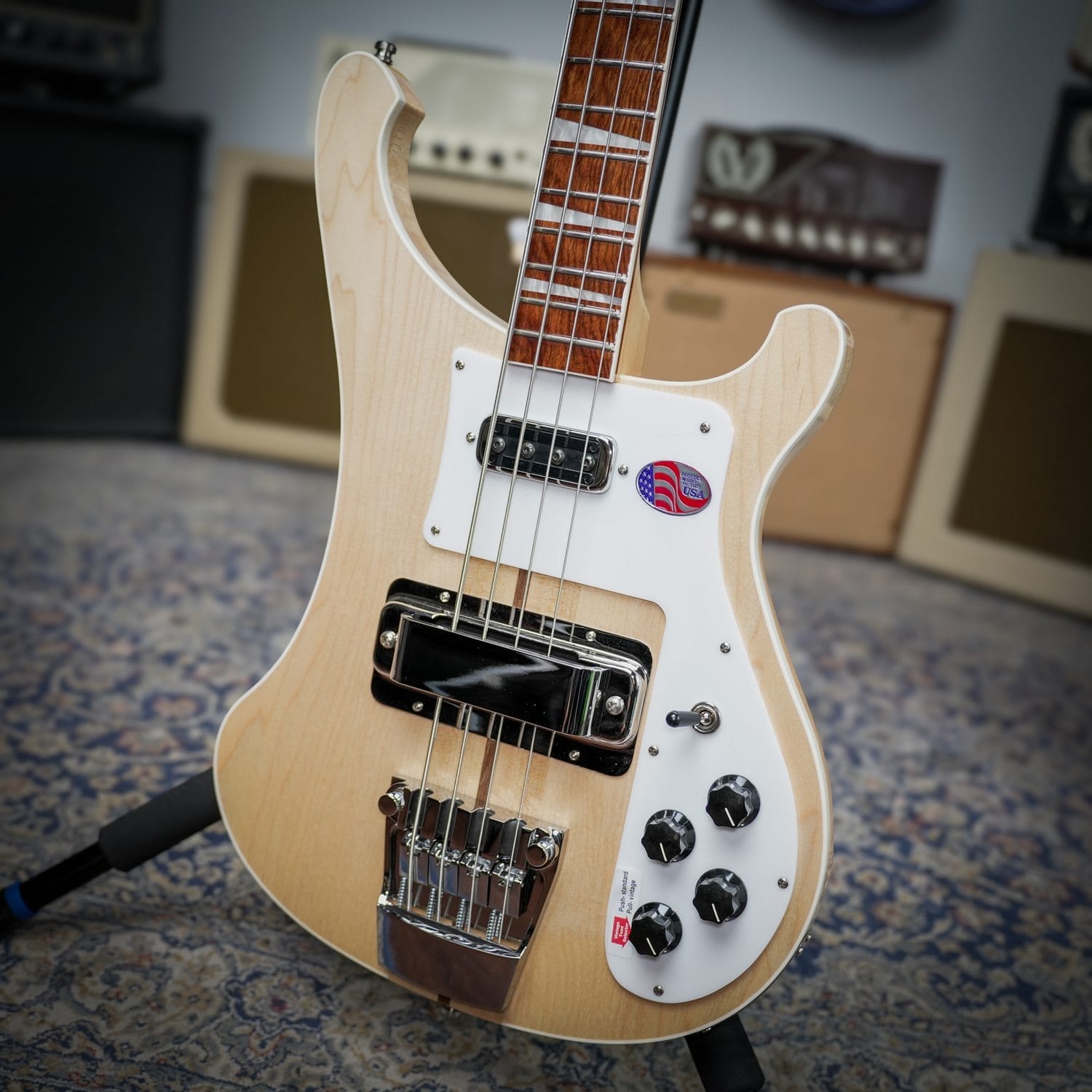 Rickenbacker 4003 Bass Mapleglo (1)